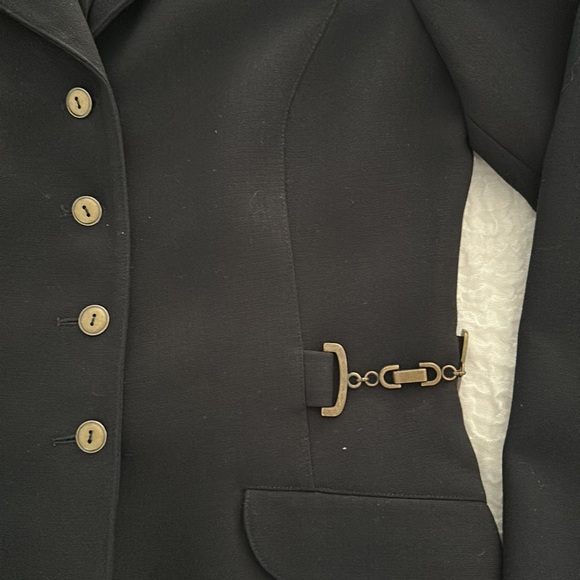 Noviello- Bloom vintage gorgeous dark navy fully lined suit; 2 slits in front - Picture 4 of 12